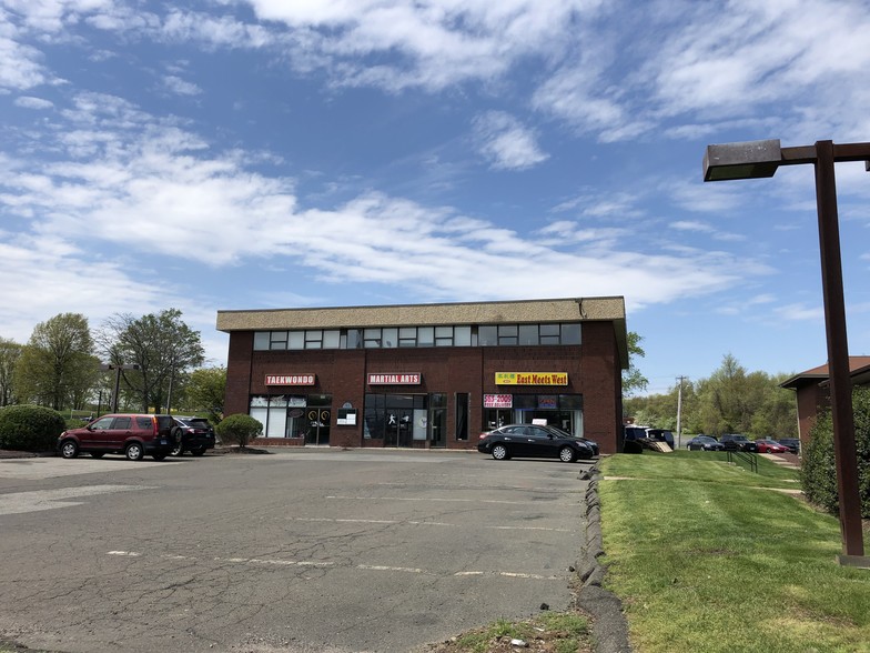 53 New Britain Ave, Rocky Hill, CT for lease - Building Photo - Image 2 of 4