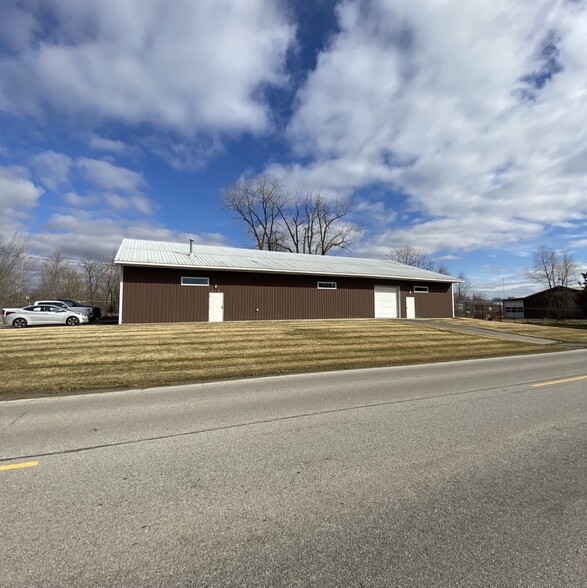 408 Olive, Goshen, IN for sale - Primary Photo - Image 1 of 1