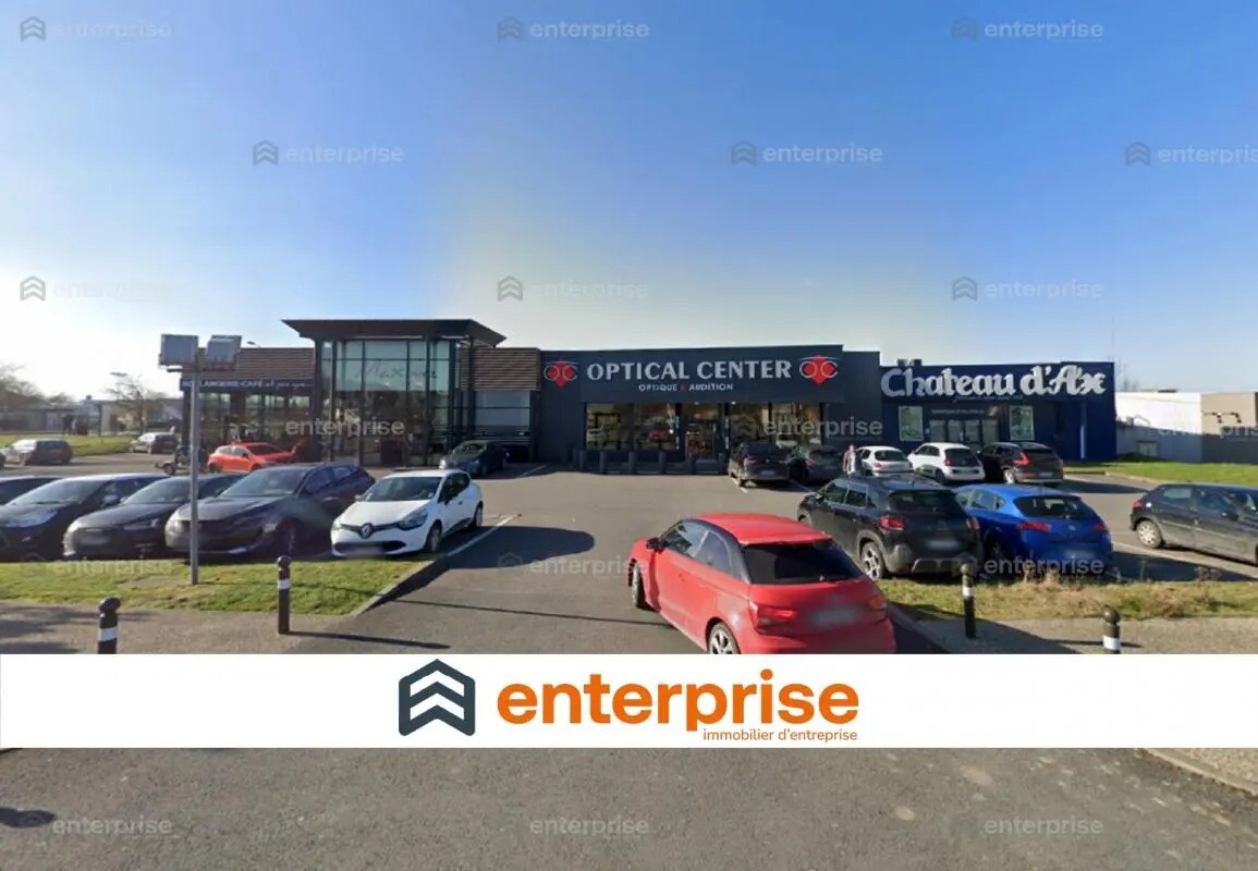 Retail in Longueau for lease Building Photo- Image 1 of 6