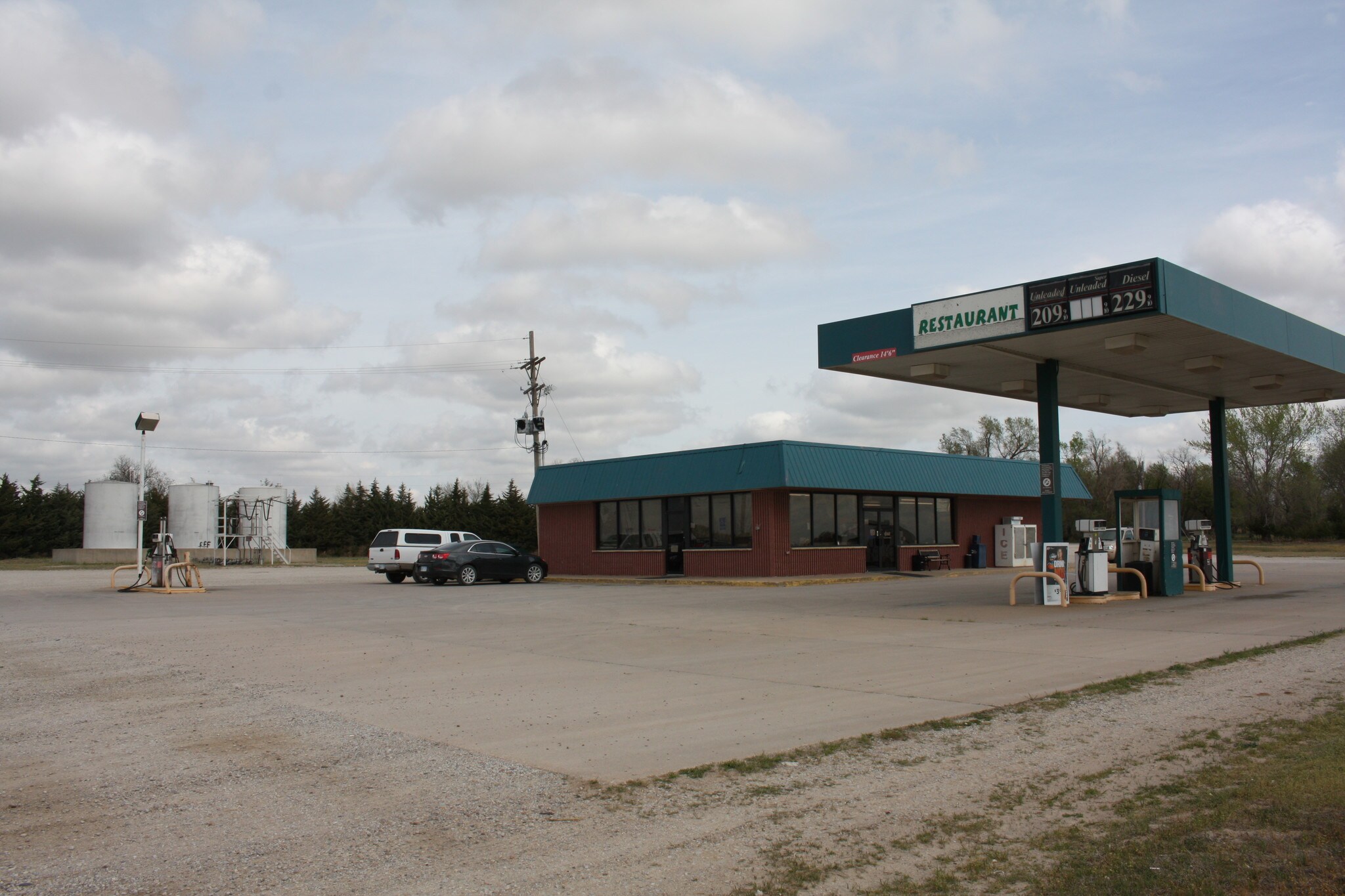 33904 W State Rd Hwy 50, Sylvia, KS for sale Primary Photo- Image 1 of 1