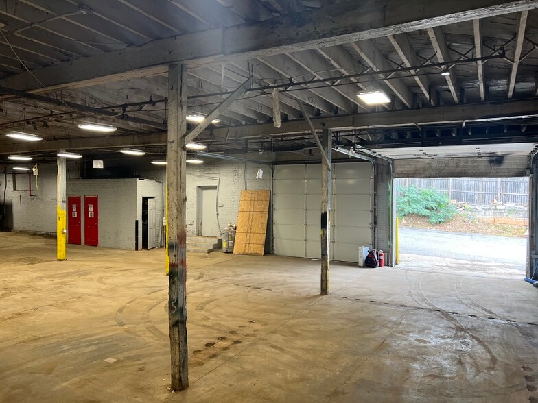 3501 37th St, Mount Rainier, MD for lease - Building Photo - Image 1 of 19