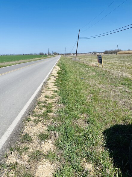 10500 Becker Ln, Del Valle, TX for sale - Building Photo - Image 3 of 4