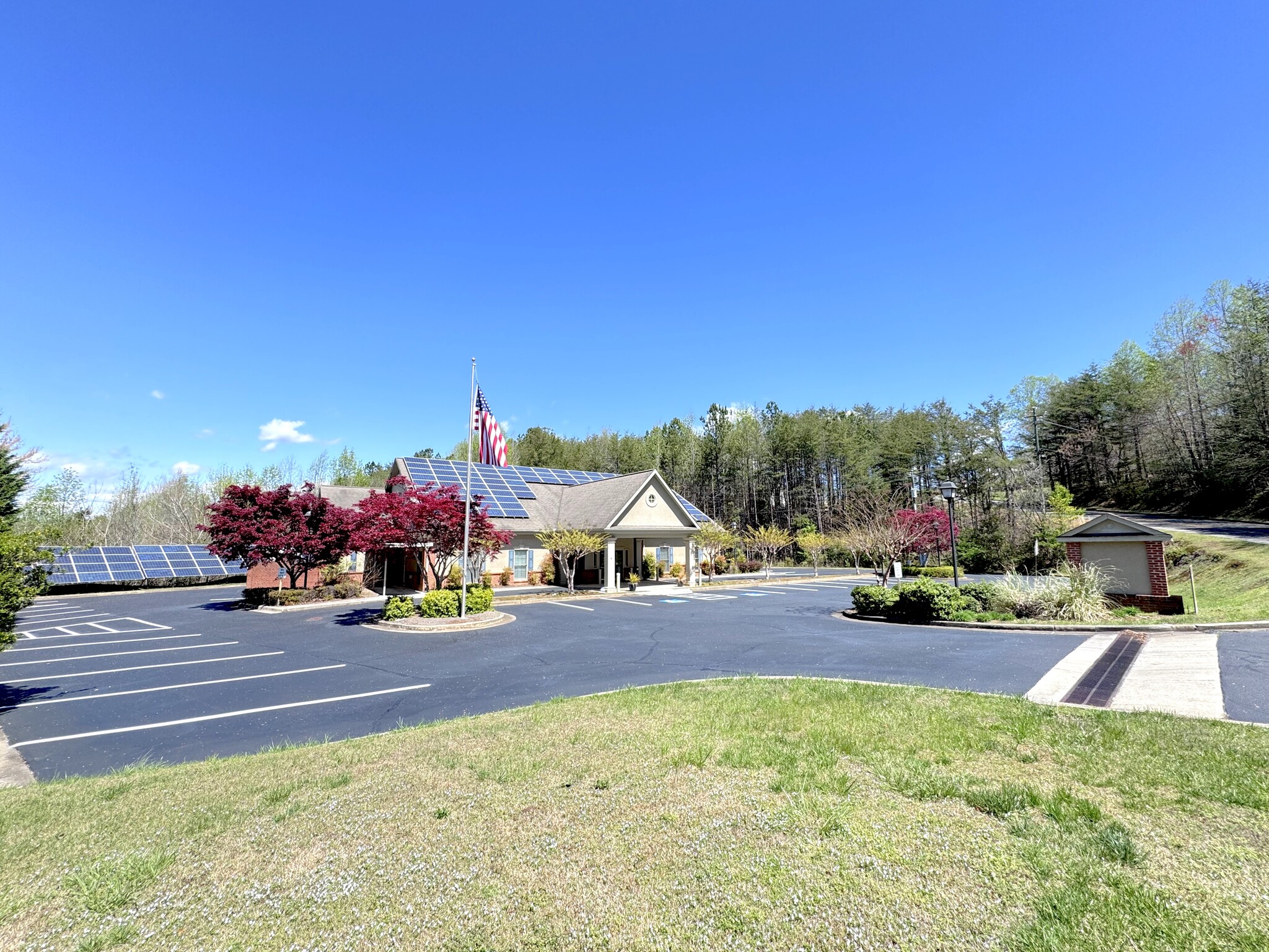 70 Ansley Dr, Dahlonega, GA for lease Building Photo- Image 1 of 26