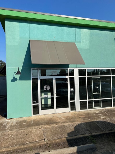 3218 North St, Nacogdoches, TX for lease - Building Photo - Image 2 of 6