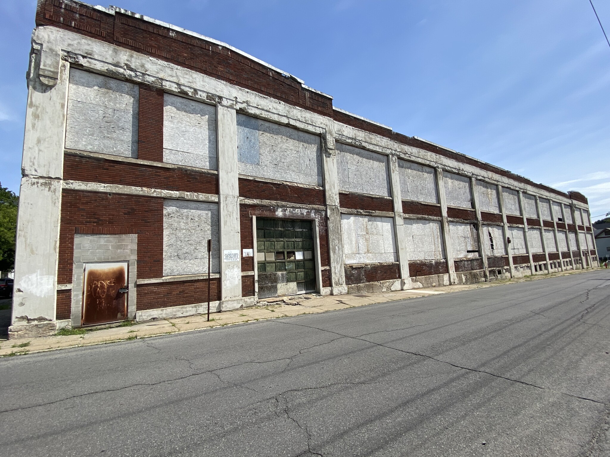 80 Lincoln St, Gloversville, NY 12078 - Industrial for Sale | LoopNet