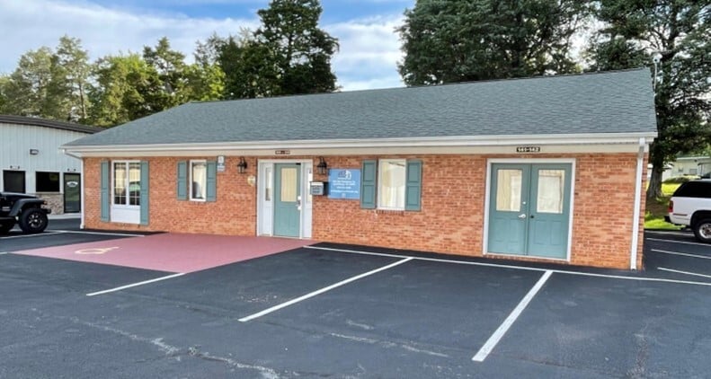 503 Old Plantation Dr, Lynchburg, VA for lease - Building Photo - Image 2 of 4