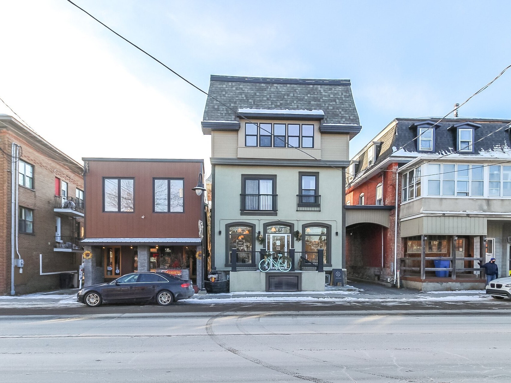 5201-5223 Rue Foster, Waterloo, QC for sale Primary Photo- Image 1 of 1