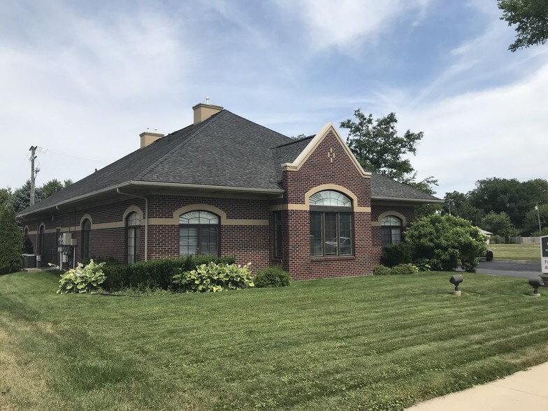 26342-26346 Gibraltar Rd, Flat Rock, MI for sale - Building Photo - Image 1 of 1