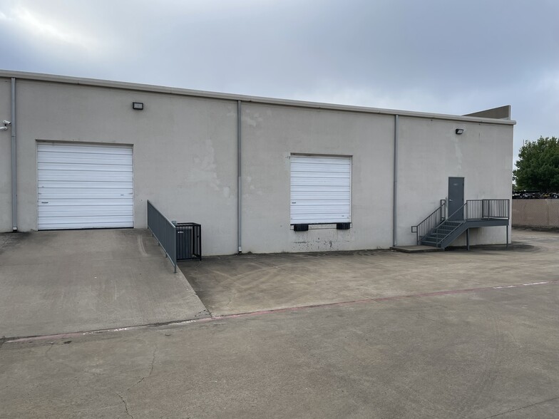 3845 Forney Rd, Mesquite, TX for lease - Building Photo - Image 2 of 14