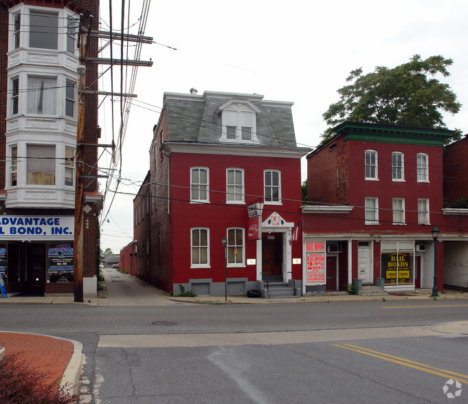 25 W Antietam St, Hagerstown, MD for sale - Primary Photo - Image 1 of 1