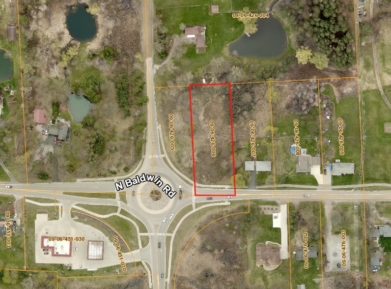 Indianwood Rd, Orion Township, MI for sale - Building Photo - Image 1 of 2