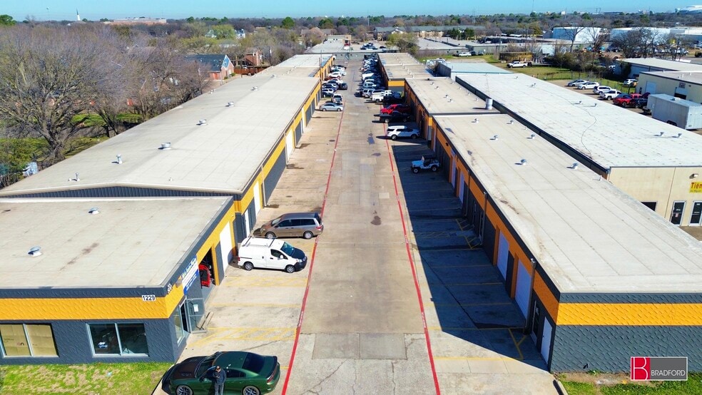 1229 Colorado Ln, Arlington, TX for lease - Building Photo - Image 3 of 4