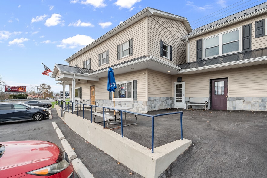 200 E Main St, Hancock, MD for sale - Building Photo - Image 3 of 28