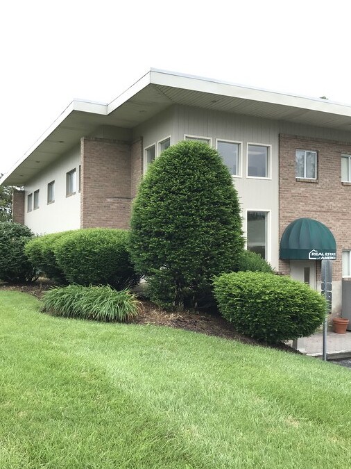 2814 Walbert Ave, Allentown, PA 18104