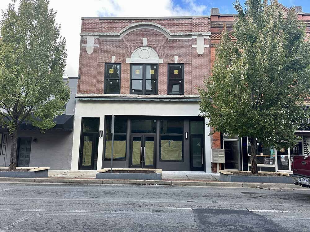 253 E Main St, Johnson City, TN for lease Building Photo- Image 1 of 2