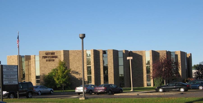 1050 E Interstate Ave, Bismarck, ND for sale Primary Photo- Image 1 of 1