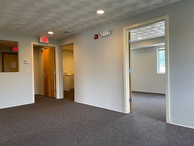 117 Eddie Dowling Hwy, North Smithfield, RI for lease Building Photo- Image 1 of 11