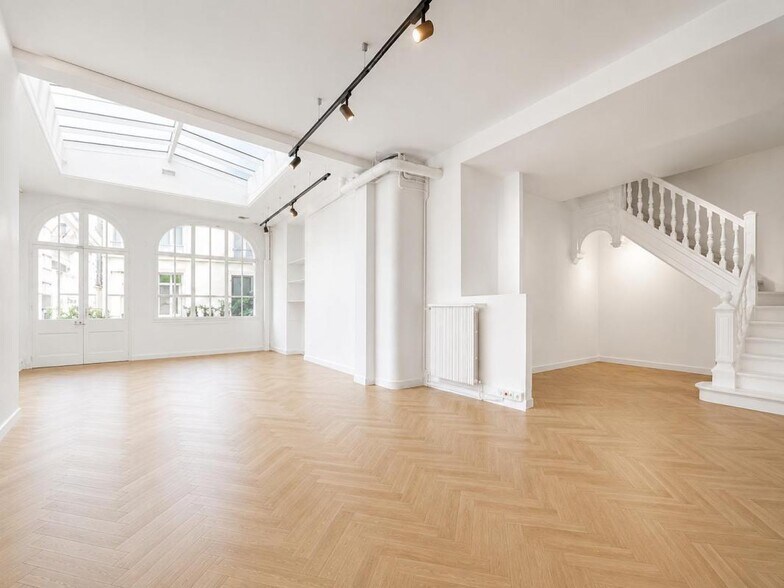 22 Rue Legendre, Paris for lease - Building Photo - Image 3 of 19
