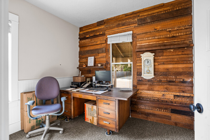 1800 State St, Salem, OR for sale - Interior Photo - Image 3 of 14