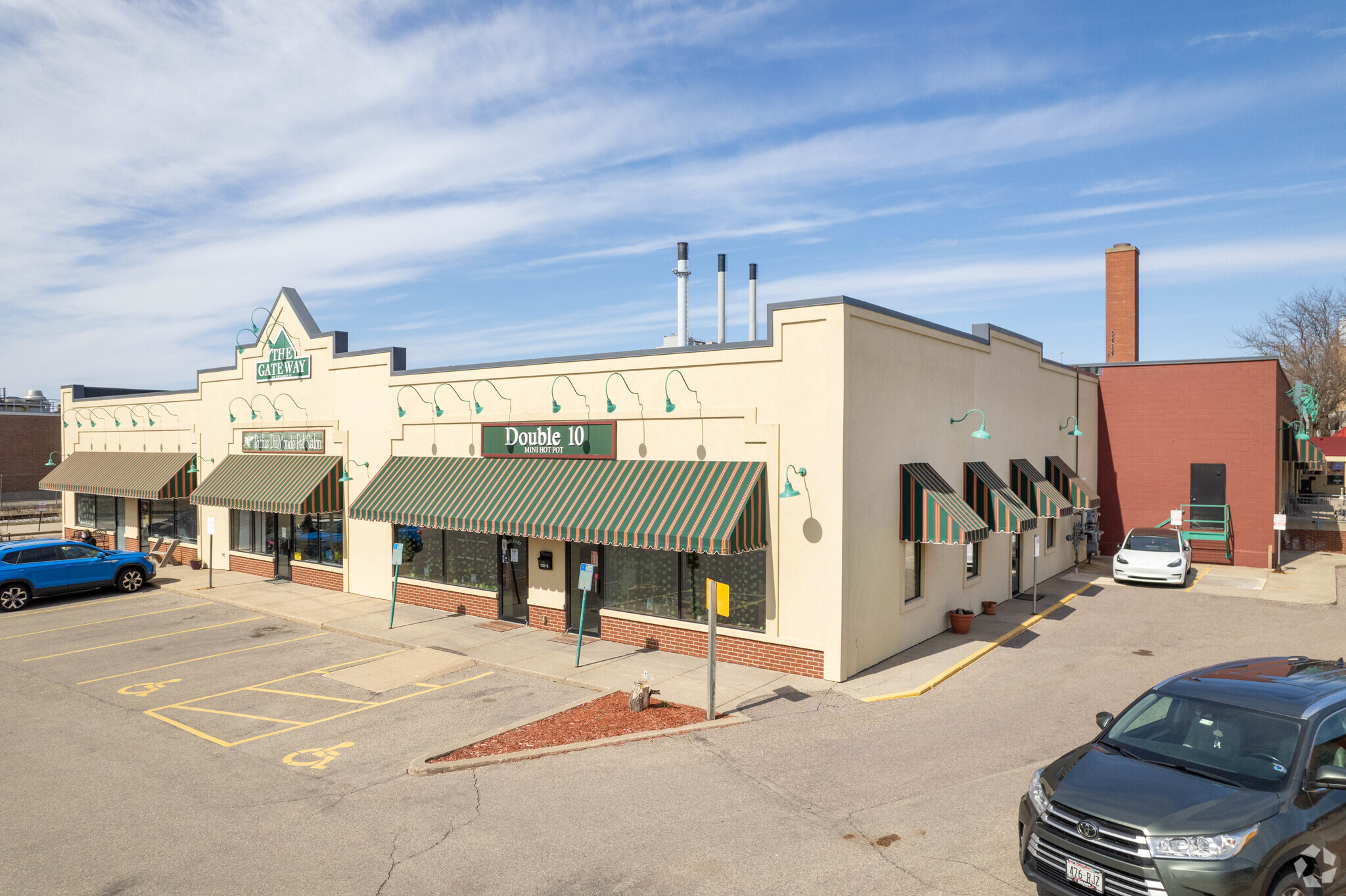 600 Williamson St, Madison, WI 53703 The Gateway
