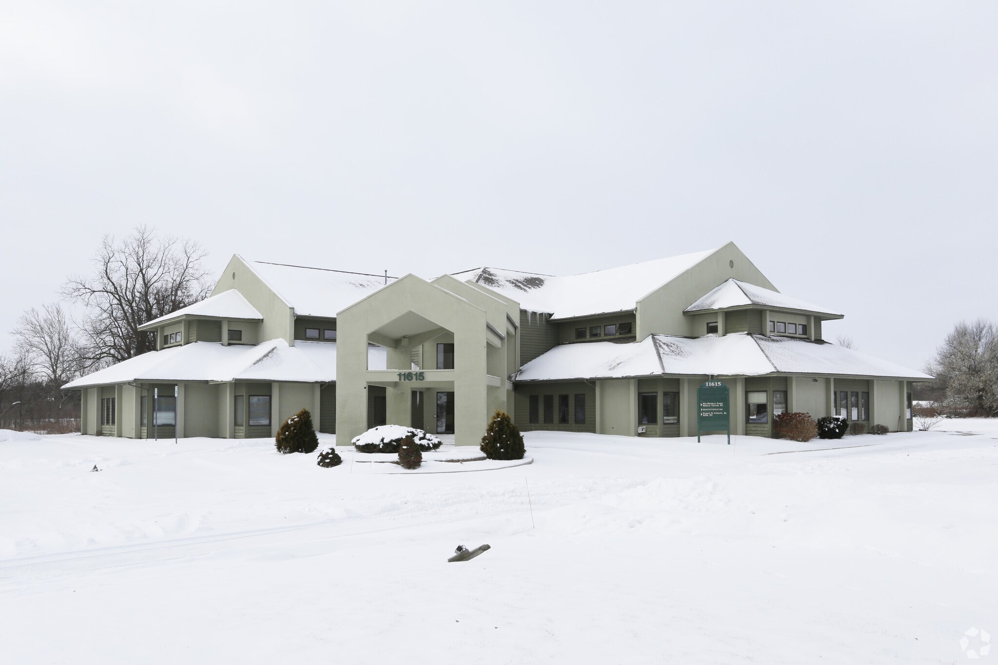 11615 Hartel Rd, Grand Ledge, MI for sale Primary Photo- Image 1 of 1