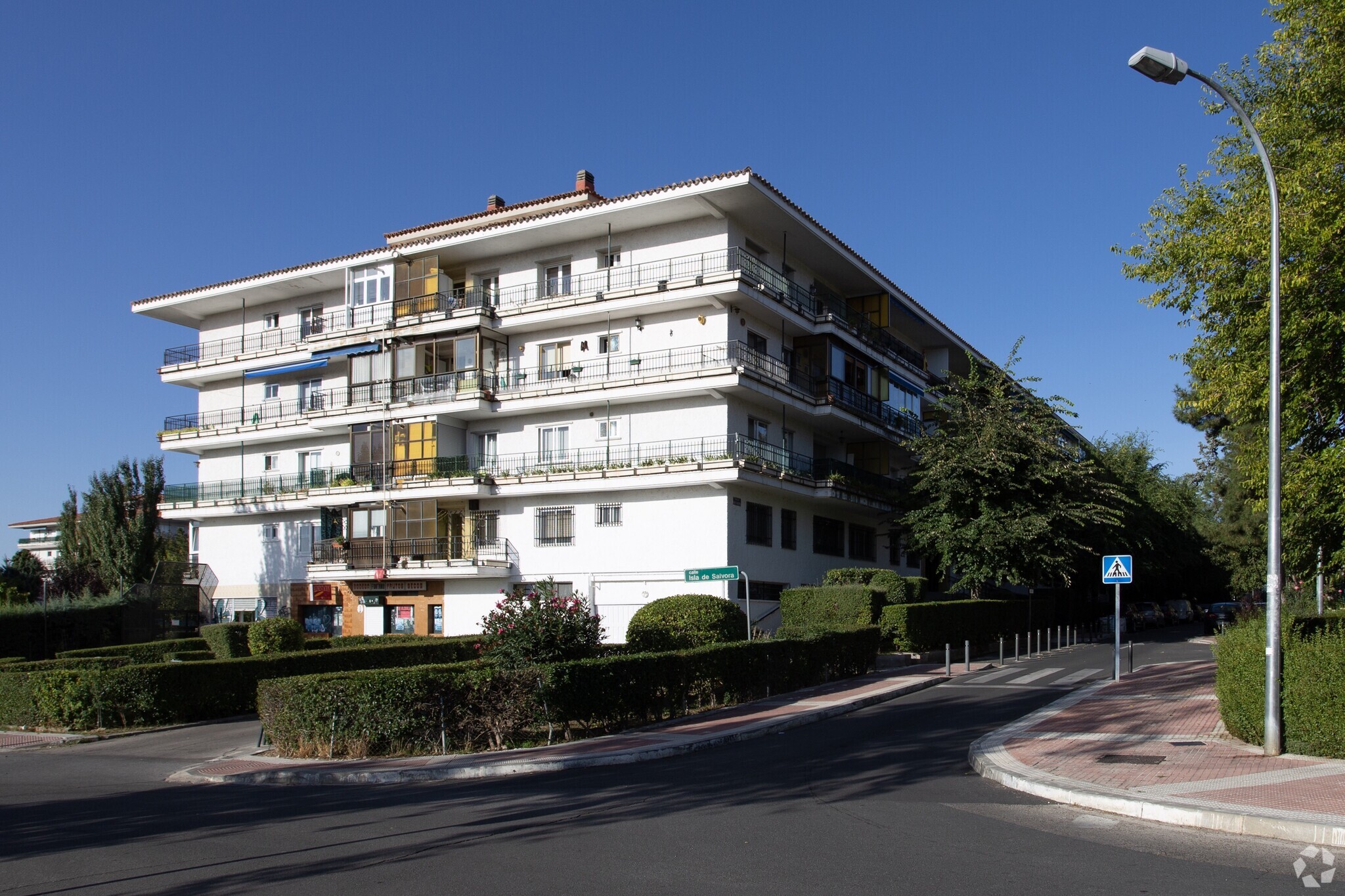 Multifamily in Collado Villalba, Madrid for sale Primary Photo- Image 1 of 3