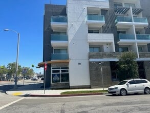 11588-11590 W Pico Blvd, Los Angeles, CA for lease Building Photo- Image 2 of 15