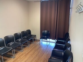 2237 Lowes Dr, Clarksville, TN for lease Interior Photo- Image 1 of 10