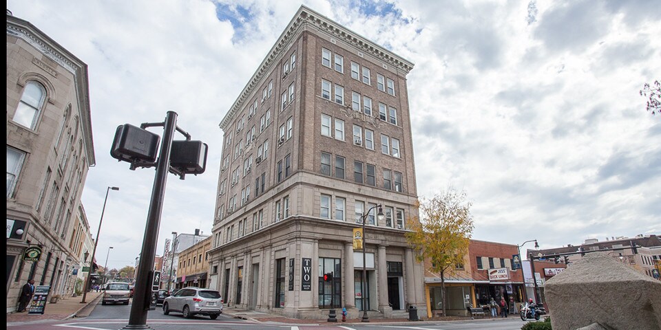 2 S Main St, Harrisonburg, VA for sale Building Photo- Image 1 of 1