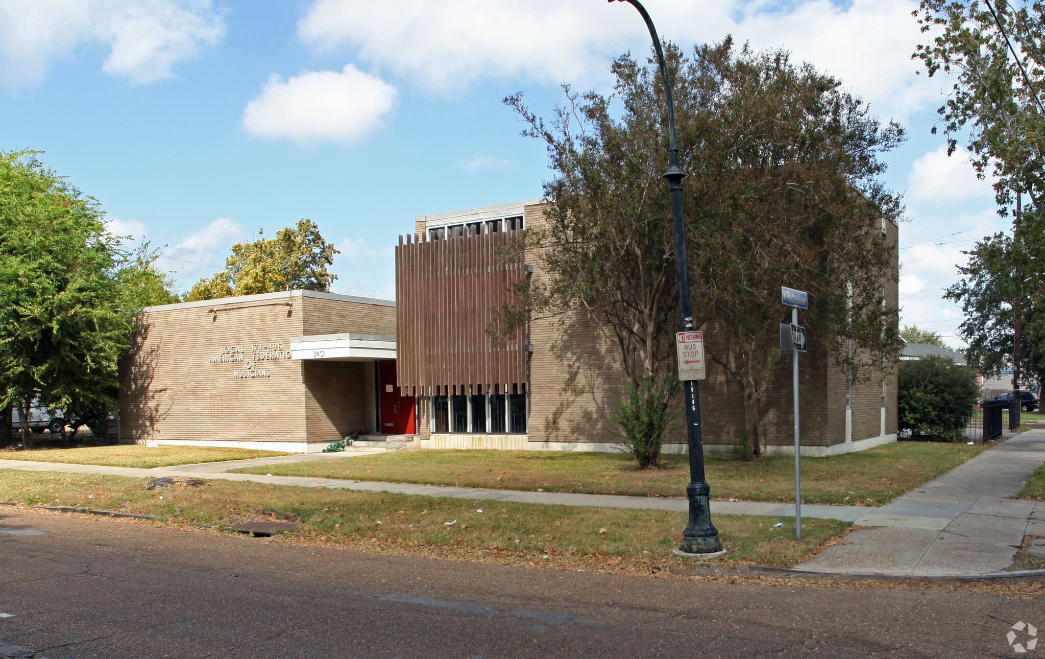 2401 Esplanade Ave, New Orleans, LA for sale Primary Photo- Image 1 of 3