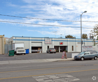 More details for 21717-21723 Plummer St, Chatsworth, CA - Industrial for Lease