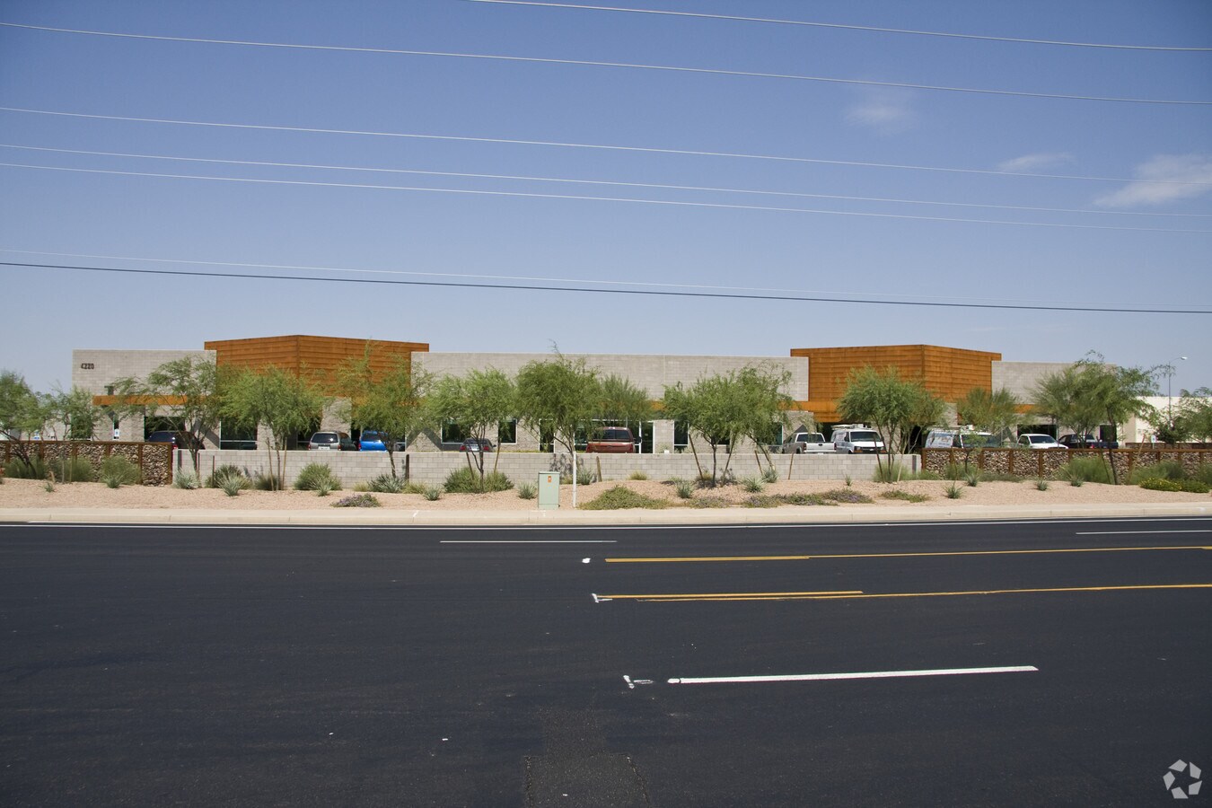 4220 E McDowell Rd, Mesa, AZ 85215