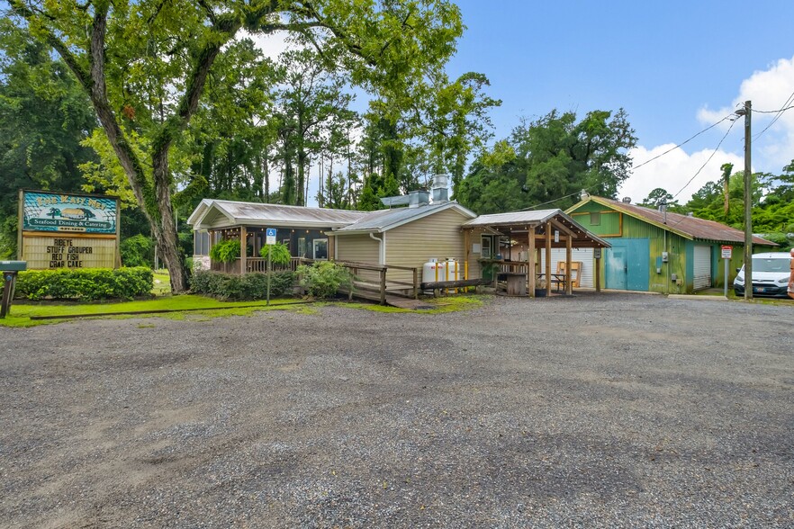 892 Woodville Hwy, Crawfordville, FL for sale - Building Photo - Image 1 of 24