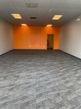 44-78 Worchester Dr, Falling Waters, WV for lease Building Photo- Image 2 of 6