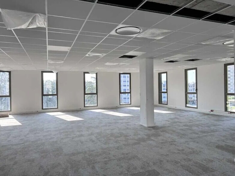 1512 Avenue Charles De Gaulle, Mâcon for lease - Interior Photo - Image 3 of 5