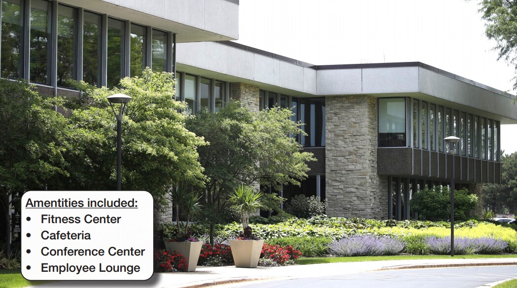 2401 S Memorial Dr, Appleton, WI for lease Building Photo- Image 1 of 14