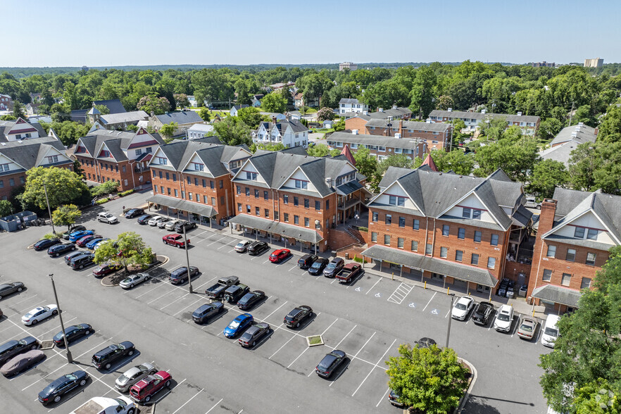 525-545 Main St, Laurel, MD for lease - Building Photo - Image 3 of 16