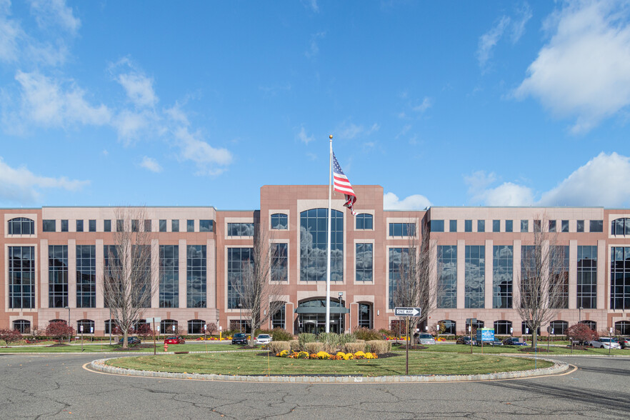 300 Kimball Dr, Parsippany, NJ for lease - Building Photo - Image 1 of 8