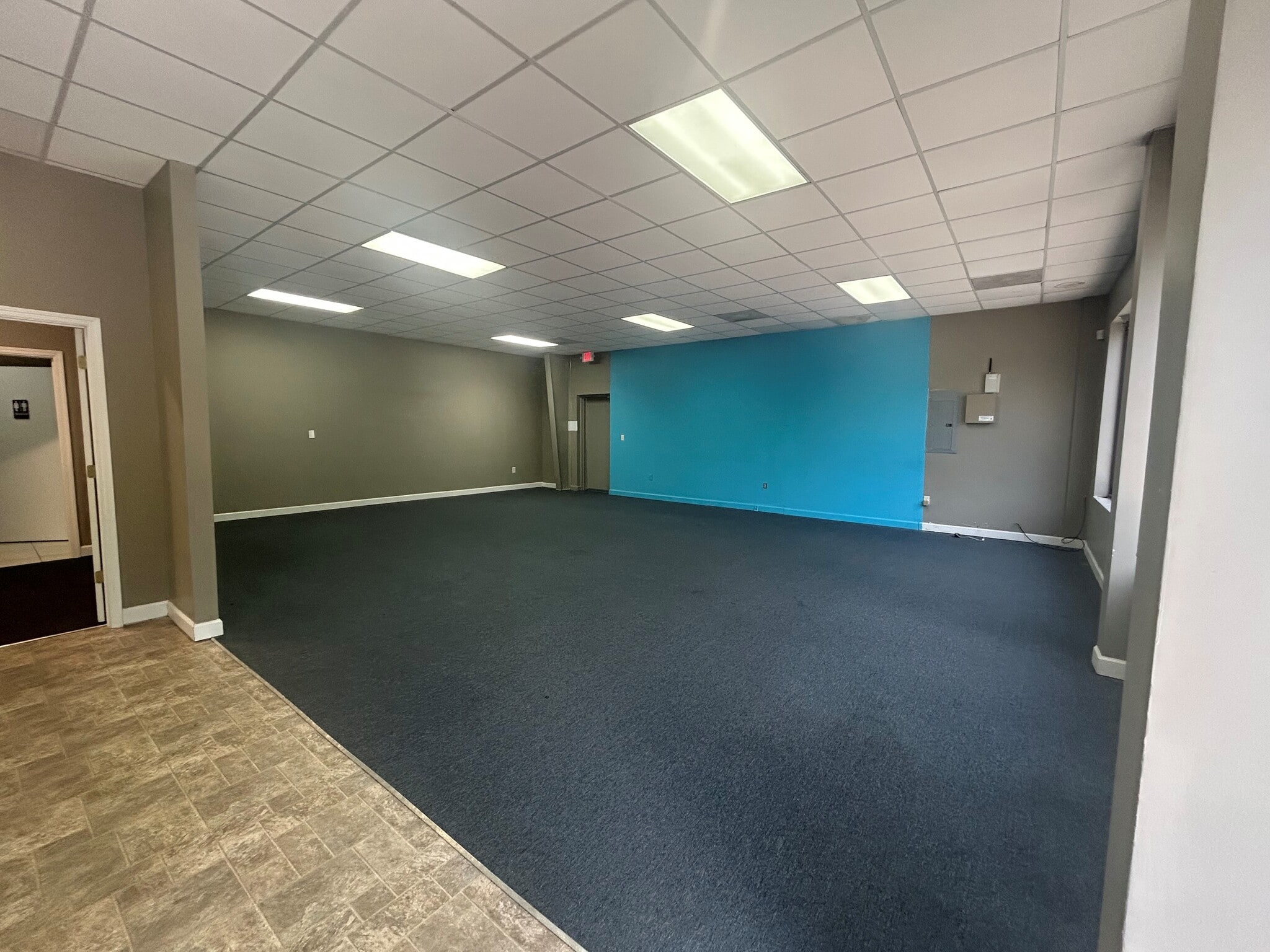 3208 Mill St, Summerville, SC for lease Interior Photo- Image 1 of 6