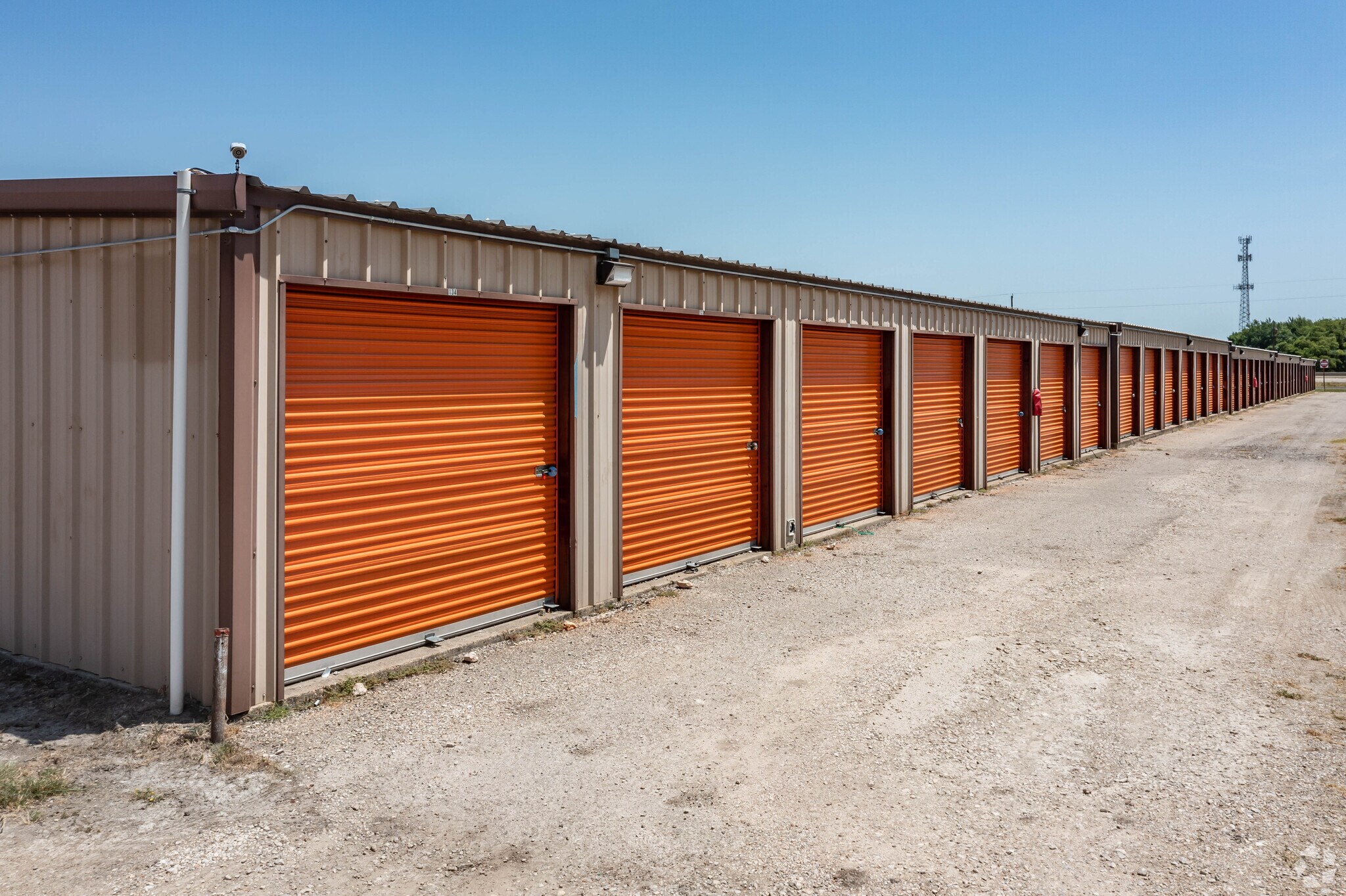 407 Thorne St, Wilmer, TX for sale Primary Photo- Image 1 of 1