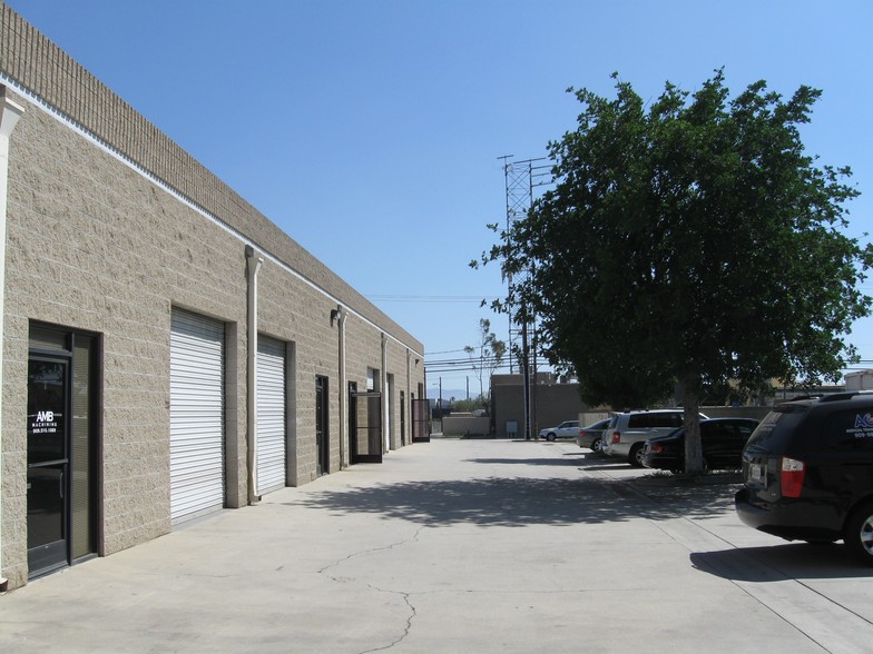 1256 W Brooks St, Ontario, CA for lease - Building Photo - Image 3 of 14