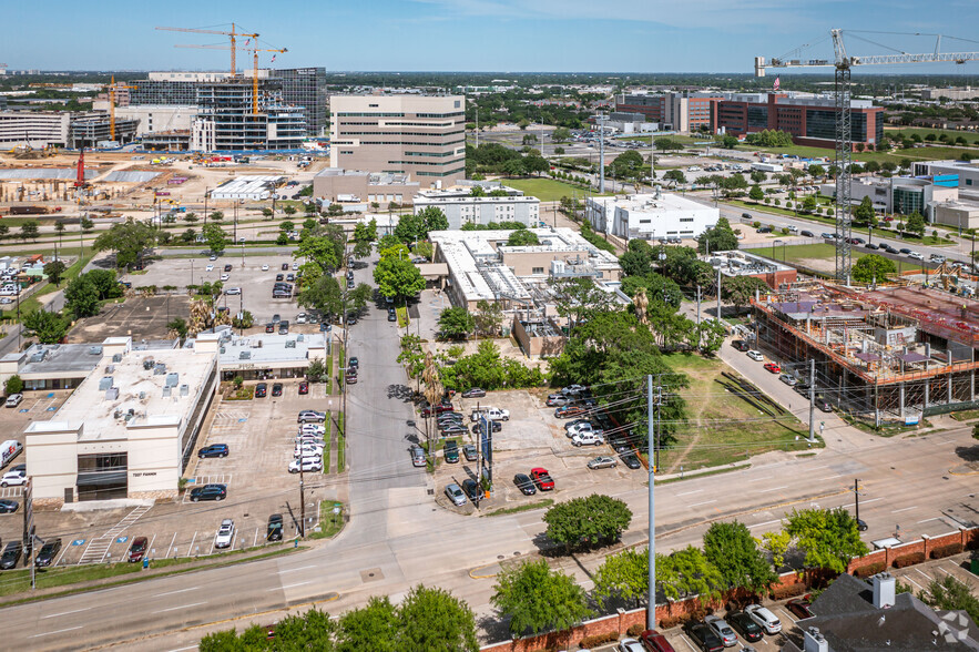 7301 Fannin St, Houston, TX for sale - Aerial - Image 3 of 12