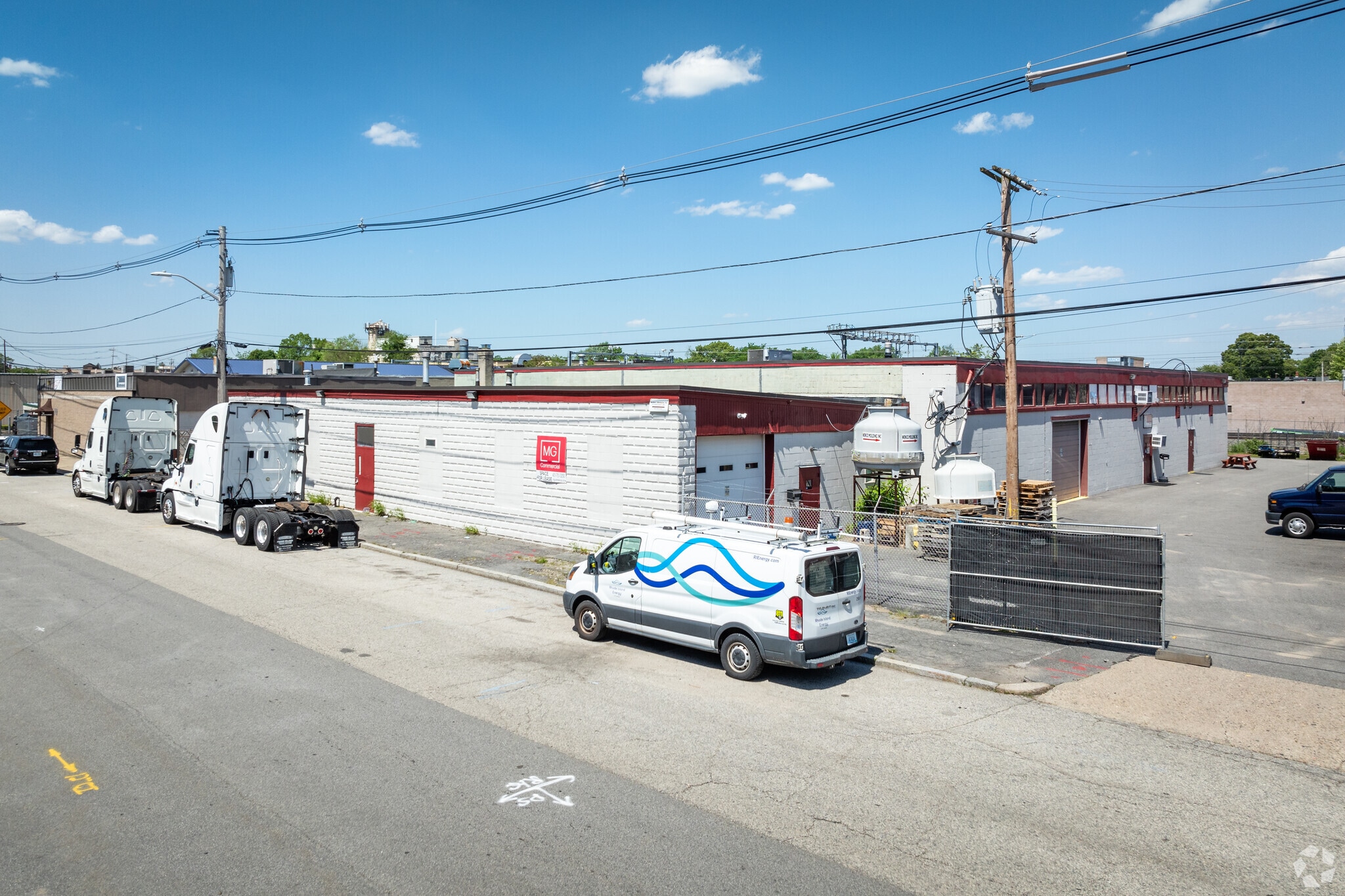 90 Narragansett Ave, Providence, RI for sale Primary Photo- Image 1 of 1