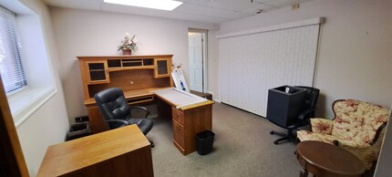 7777 Lake St, River Forest, IL for lease Interior Photo- Image 1 of 1