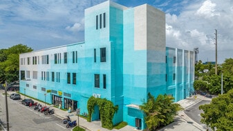 The Wynwood Sky Building - Loft