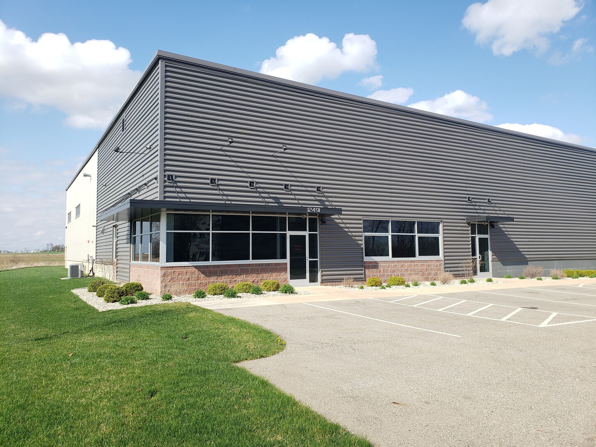 12491 Superior Ct, Holland, MI for sale Building Photo- Image 1 of 1