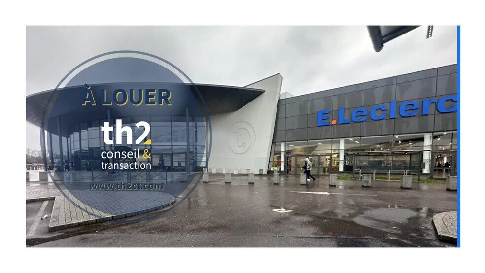 Retail in Fameck for lease - Building Photo - Image 1 of 2