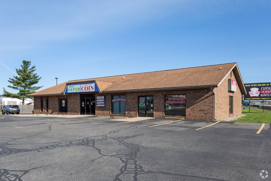 12465 James St, Holland, MI 49424