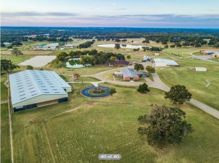 9900 Legacy Ranch Rd, Pilot Point, TX for sale - Primary Photo - Image 1 of 1