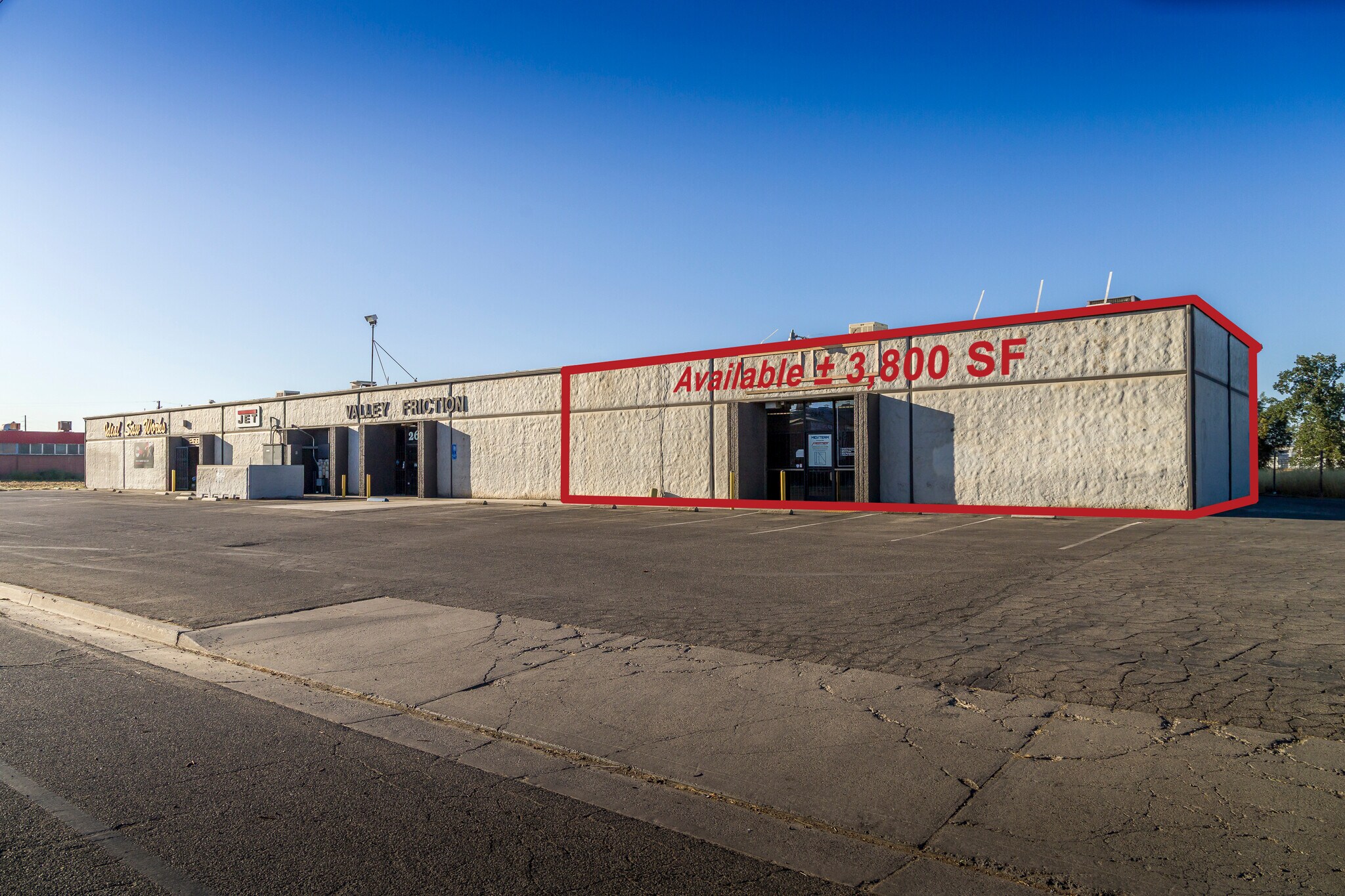 2642-2680 E Church Ave, Fresno, CA for lease Building Photo- Image 1 of 10